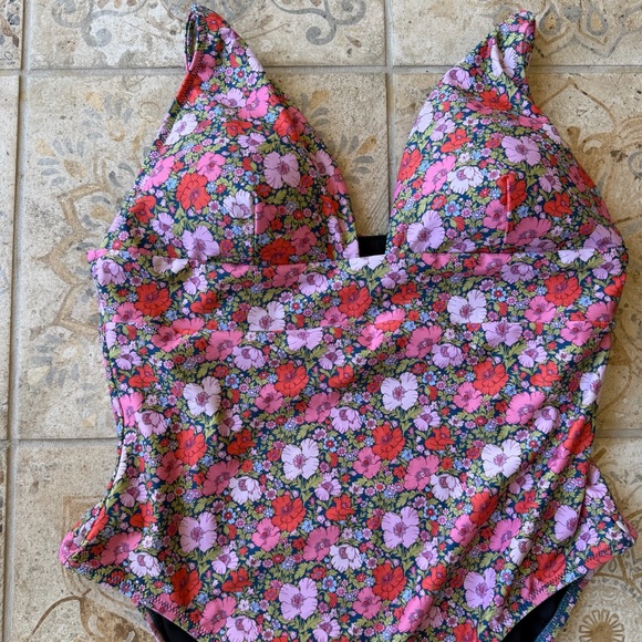 J. Crew Plunge One-Piece Liberty of London Meadow Song Swimsuit Sz XL - Picture 7 of 8